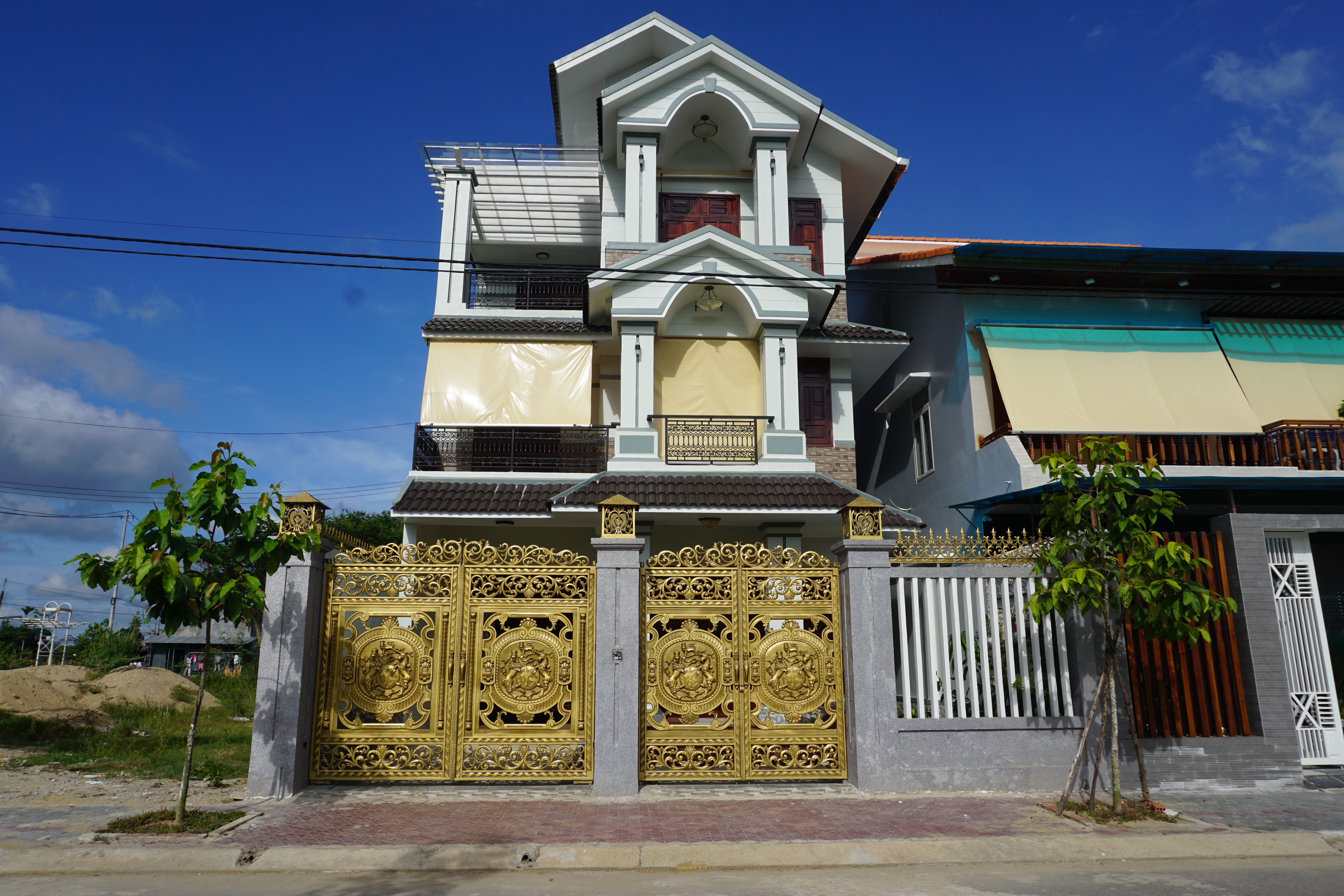 ĐƯỜNG BIỆT THỰ - QUẢNG NGÃI